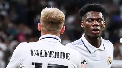 قبل الكلاسيكو.. شجار عنيف في تدريبات ريال مدريد بين تشاوميني وفالفيردي
