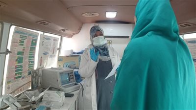 الكشف على 1121 حالة وتقديم 3274 خدمة مجانية خلال قافلة طبية ببني سويف