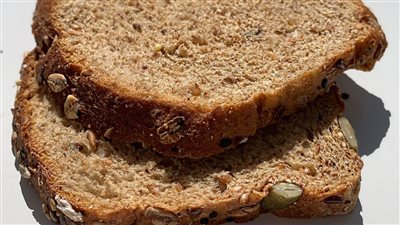 طريقة عمل توست كامل الحبة في المنزل