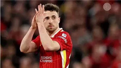 ليفربول يعلن إنشاء نصب تذكاري دائم في أنفيلد تخليدًا لذكرى ديوجو جوتا وشقيقه | صور