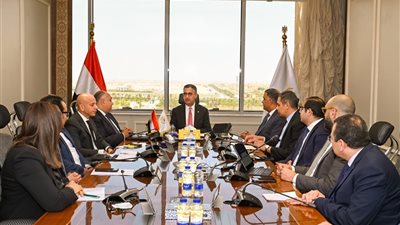 وزير التموين يعقد اجتماعًا لمتابعة منظومة كارت الخدمات الحكومية الموحد