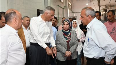 محافظ جنوب سيناء يتفقد مجازر الطور ويوجه باستمرار العمل عقب إجازة عيد الأضحى