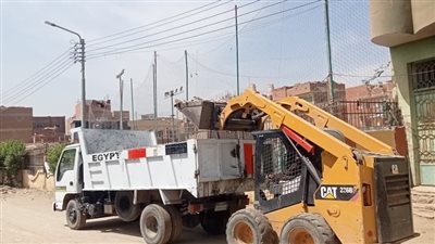 حملات مكثفة للنظافة ورفع الإشغالات وتحسين المظهر الحضاري بمركزي إطسا وسنورس بالفيوم