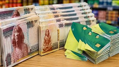 40 ألف منفذ.. القابضة الغذائية: غرفة عمليات لمتابعة صرف سلع المنحة بالتوازي مع مقررات شهر مايو