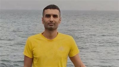 أول تعليق من أسرة بحار بالسفينة المحتجزة قبالة الصومال: نفسنا نطمن عليه