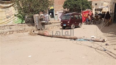 سقوط عمود كهرباء بقرية معصرة صاوي في الفيوم