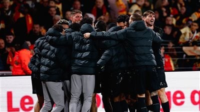 قبل نهائي دوري الأبطال أمام أرسنال.. باريس سان جيرمان بطلًا لـ الدوري الفرنسي 