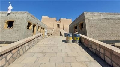 قرار بإزالة المبنى الكائن على يسار معبد كلابشة بأسوان حفاظًا على الطابع الأثري | خاص