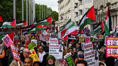 عشرات الآلاف يتظاهرون في شوارع لندن ضمن الاحتجاجات المؤيدة لفلسطين