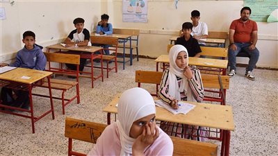اليوم.. طلاب النقل بتعليم جنوب سيناء يؤدون امتحانات نهاية العام في التاريخ للبكالوريا واللغة الإنجليزية لباقي الصفوف