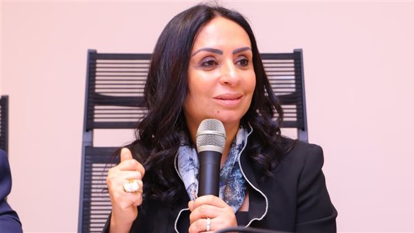 وزيرة التضامن: تسليم 710 أطفال لأسر بديلة كافلة خلال عامين