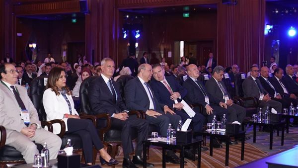 وزير الطيران المدني يفتتح أولى جلسات مؤتمر الاتحاد الدولي للنقل الجوي