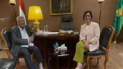 وزيرة الثقافة والروائي إبراهيم عبد المجيد    