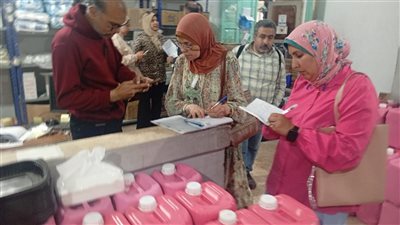 قبل عيد الأضحى.. إعدام 176 كجم أغذية غير صالحة وتحصيل أكثر من 714 ألف جنيه غرامات فورية بالإسكندرية 