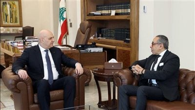  السفير علاء موسى مع الرئيس اللبناني 