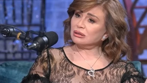 إلهام شاهين: الوطن العربي جسد واحد.. والولايات المتحدة الأمريكية والعرب مبيتفقوش علشان بينهم مصالح متضاربة