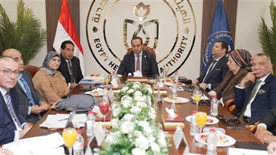 هيئة الرعاية الصحية توافق على التعاقد مع العمالة الموسمية بالمنشآت الطبية بأسوان