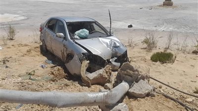 إصابة 3 أشخاص في انقلاب سيارة ملاكي على طريق القنطرة – العريش