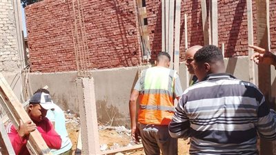 استغلوا الإجازة.. جهاز حدائق أكتوبر يزيل 6 مخالفات بناء في حملة مكبرة