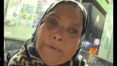 بعد 27 عامًا من الغياب.. أم مصرية تستغيث للعثور على نجلها: مكتوب على كتفه عبد الحميد