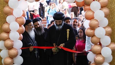 شاركهم اللعب.. الأنبا مينا يفتتح النادي الصيفي بكاتدرائية العذراء ببرج العرب الجديدة