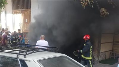شهيد الواجب.. استشهاد معاون شرطة متأثرا باختناقه خلال حريق جراج سيارات بالعجمي بالإسكندرية