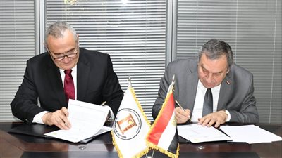 المستشفيات التعليمية توقع بروتوكول تعاون مع إحدى المؤسسات التنموية لتعزيز التعليم الطبي