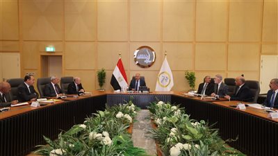 وزير النقل يترأس الجمعية التأسيسية لشركة تراست القناة لإدارة السفن التجارية مع شرق إفريقيا