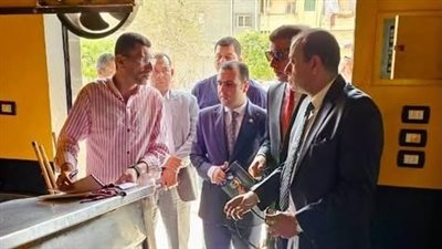 النيابة الإدارية تأمر بغلق مطعم ضبط بداخله أغذية غير صالحة للاستخدام الآدمي.. وإحالة الواقعة للتحقيق العاجل