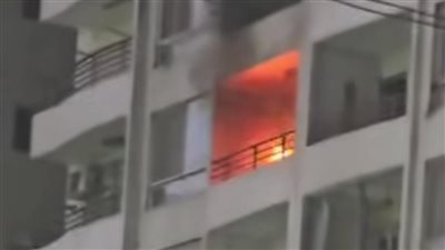 ألعاب نارية تتسبب في حريق بشقة سكنية بشبرا الخيمة.. والحماية المدنية تسيطر على النيران