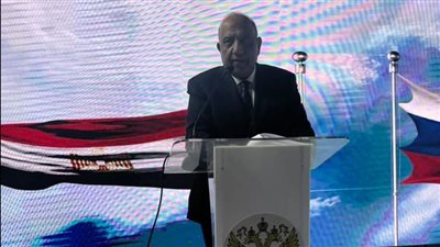 نائبا عن الحكومة.. وزير الكهرباء يشارك سفارة روسيا بالقاهرة الاحتفال باليوم الوطني الروسي