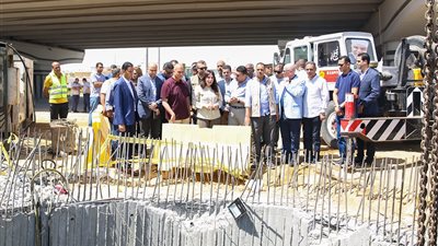 وزيرة الإسكان تتفقد أعمال ربط خطوط الصرف الرئيسية بالقاهرة الجديدة المتجهة لمحطة الجبل الأصفر