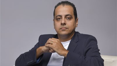 هل أصبح الذكاء الاصطناعي خطرًا فعلًا؟ ولماذا بدأت الحكومات تتدخل؟