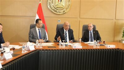 مصر تستعد لإطلاق استراتيجية وطنية لصناعة مراكز البيانات والاعتماد على الطاقات المتجددة وجذب الاستثمارات العالمية