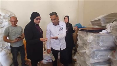 غلق وتشميع مصنع حلويات وضبط 59 كيلو سمن فاسد بحي فيصل بالسويس