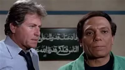 حسين فهمي: لغيت تكريم عادل إمام في مهرجان القاهرة السينمائي عشان قالي إنه مسافر وزعل مني 