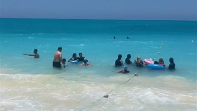 استعدادًا لصيف 2026.. إلزام منشآت الساحل الشمالي بتجهيز أبراج مراقبة ونقاط إسعاف لحماية المصطافين