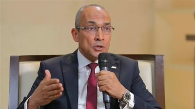 العاصمة الإدارية تُلزم المطورين بتغطية 50% من أسطح مشروعاتهم بالطاقة الشمسية