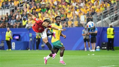 الآن الشوط الثاني.. مشاهدة مباراة مصر وأستراليا بث مباشر في كأس العالم عبر القنوات الناقلة (1-0)