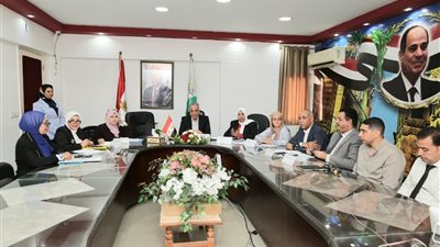 محافظ الجيزة يشدد على تأمين لجان امتحانات الثانوية العامة ومنع الإشغالات والباعة الجائلين بمحيط المدارس