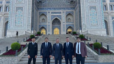 وزير التعليم العالي يتفقد مركز الحضارة الإسلامية في أوزبكستان ويبحث تعزيز التعاون الجامعي