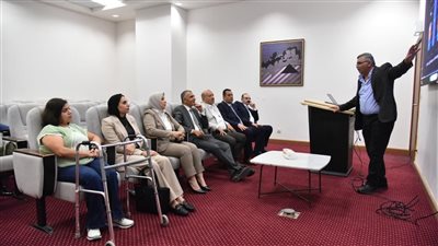 بتكلفة 17 مليار جنيه.. الصحة تستعرض الموقف التنفيذي لمشروعات القطاع الصحي بالمنيا