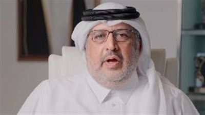 قائد تمتع بالرؤية والرحمة والشجاعة.. رئيس تحرير صحيفة الخليج تايمز يرثي الأمير حمد بن خليفة آل ثاني