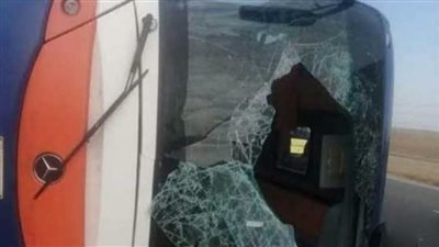 بينهم 4 مصريين.. ننشر أسماء مصابي حادث الأتوبيس السياحي بطريق رأس سدر – عيون موسى