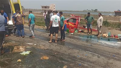 ارتفاع عدد ضحايا حادث عمال العنب على صحراوي المنيا إلى حالتي وفاة و8 إصابات