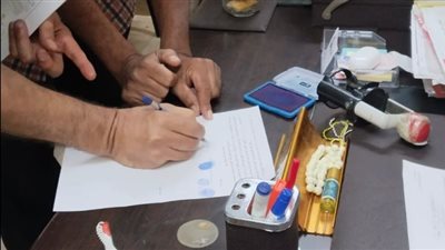 بعد سداد المستحقات.. تسليم عقود الإسكان الشعبي النهائية لـ 18 مواطنا في البياضية والحبيل بالأقصر