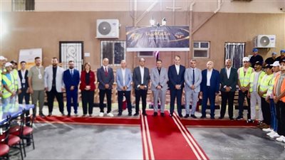 محافظ دمياط ومكافحة الإدمان يتفقدان معرض منتجات المتعافين المصنوعة بأيديهم