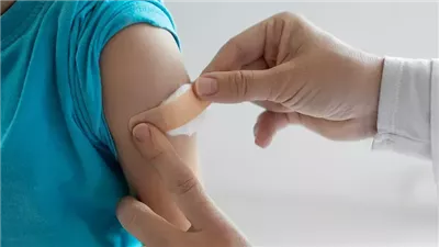 أمريكا تعتمد أول لقاح للإنفلونزا بتقنية mRNA لكبار السن والبالغين