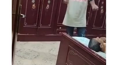 ضبط شاب هدد والدته وشقيقته بسلاح أبيض والتعدي عليهما لفظيًا في الشرقية