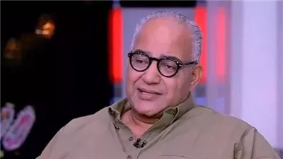أصيب بالحزام الناري.. بيومي فؤاد يكشف تطورات حالته الصحية بعد نقله للمستشفى